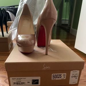 Nude louboutin shoes 8.5 brand new